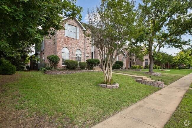 Building Photo - 7100 Amethyst Ln