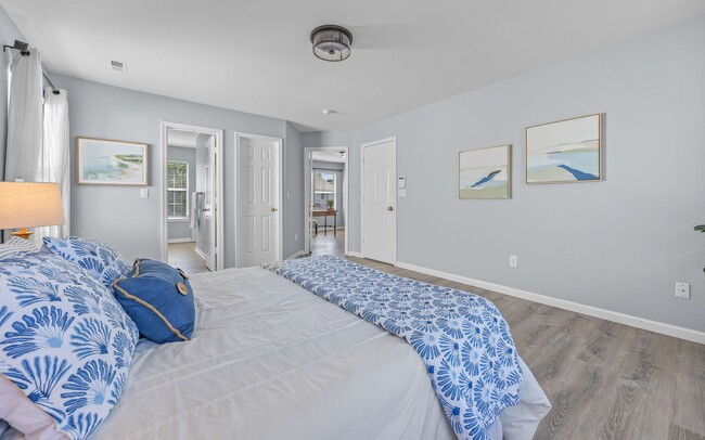 Building Photo - Gorgeous First-Time Rental in Popular Courthouse Estates! A Pet-Friendly Home, Fenced Yard, All A...