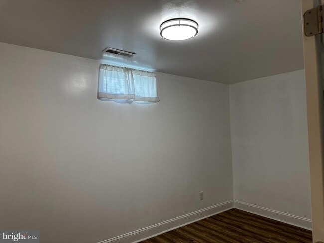 Building Photo - 6723 Averett Ct