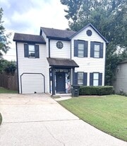 Building Photo - 1776 BERTRAM LN SW