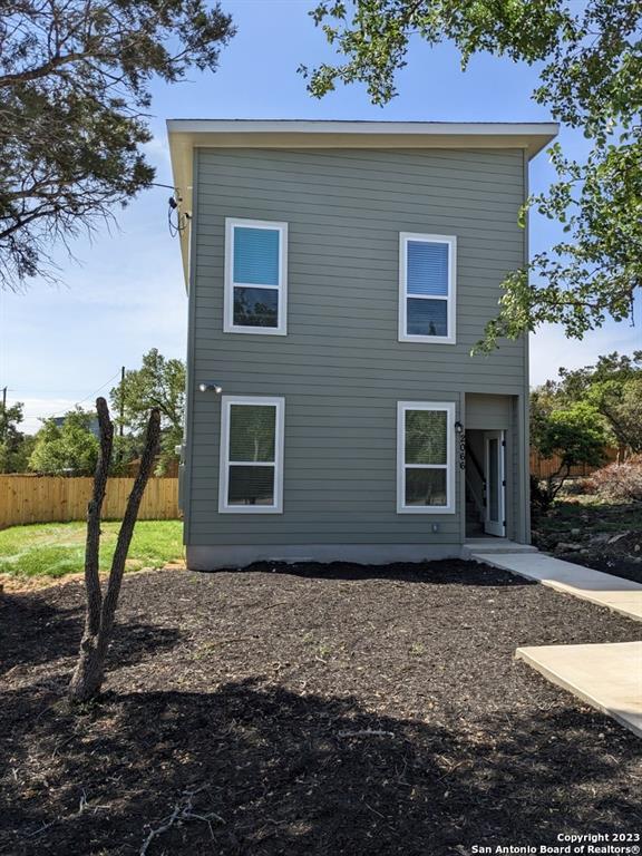 Building Photo - 2066 Dry Creek