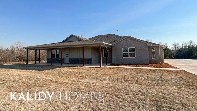 Building Photo - 17640 Natalie Ct
