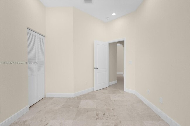 Building Photo - 4108 NE 22nd St