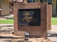 Building Photo - 5035 N 10th Pl