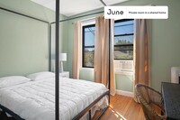 Building Photo - Private bedroom in 4 bed/1 bath Home