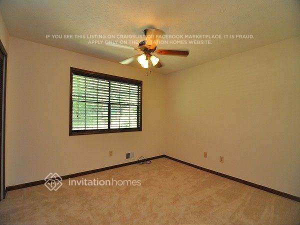 Building Photo - 3336 Alcazar Dr SW