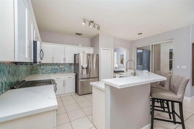 Building Photo - 3808 SW 165th Terrace