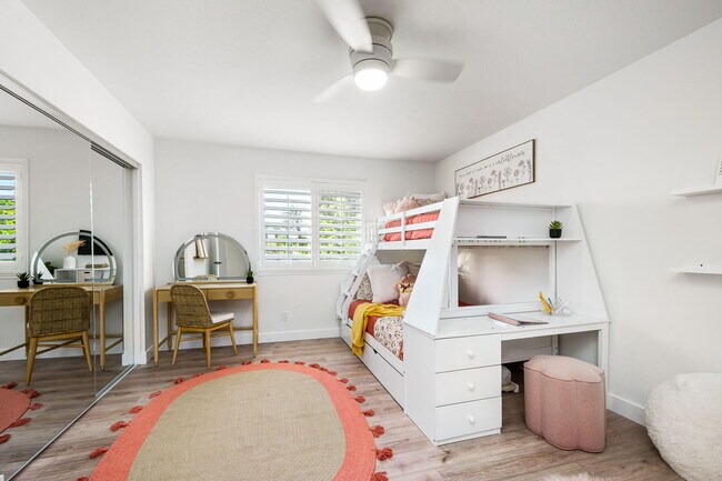 Building Photo - 76817 Manor Ln