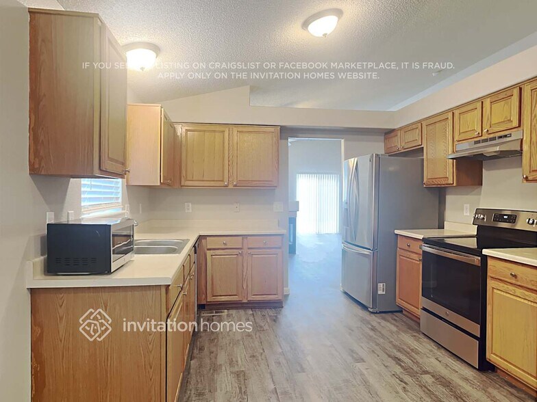 Building Photo - 12551 Dale Ct