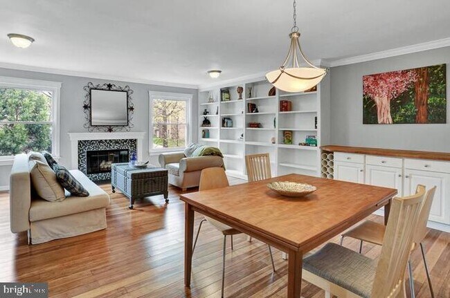 Building Photo - 94 Blueridge Ct