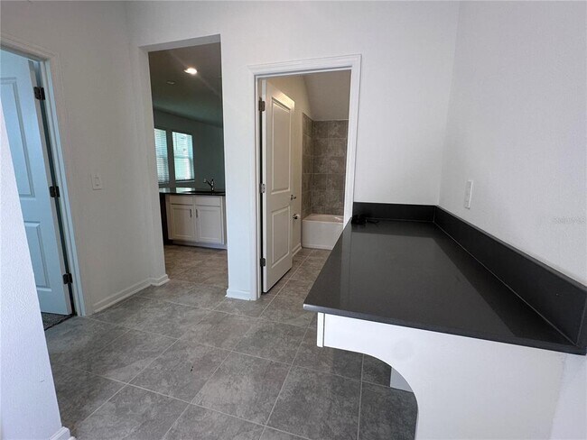 Building Photo - 6110 Blissful St