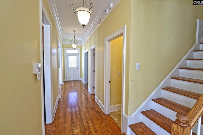 Building Photo - 1008 Woodrow St