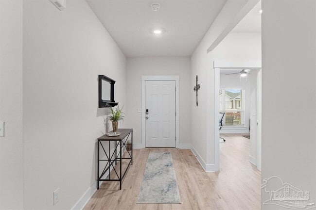 Building Photo - 10992 Coues Dr