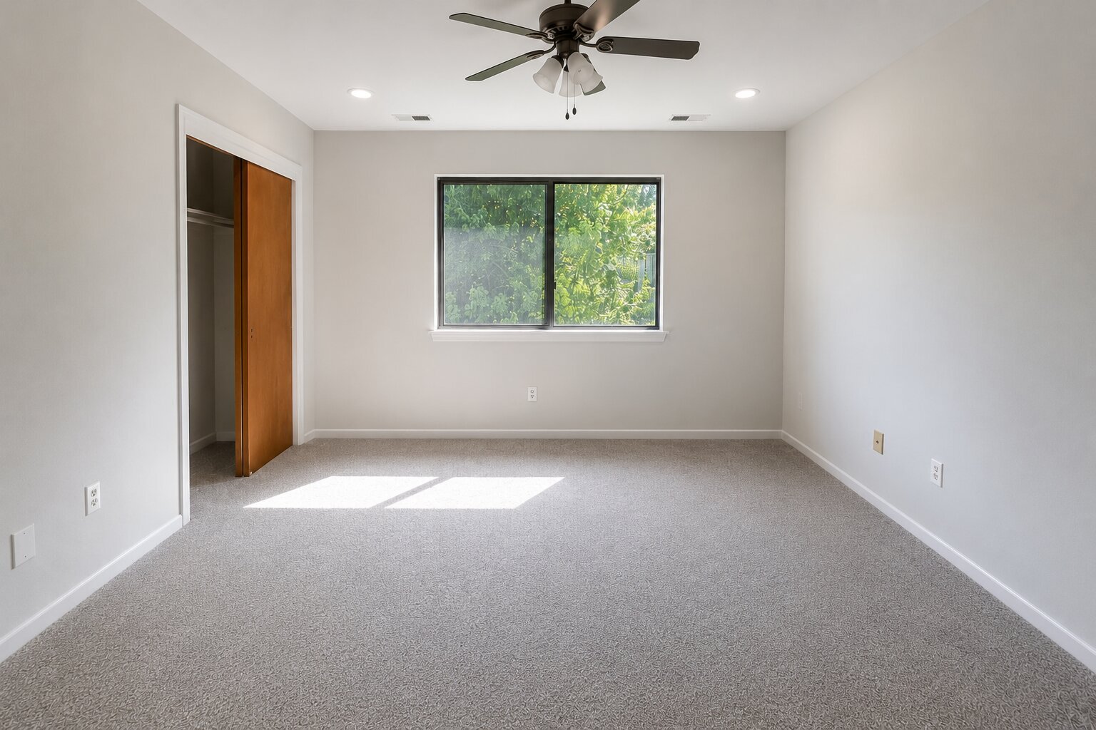 PRIMARY BEDROOM - 4116 Birchwood Ct