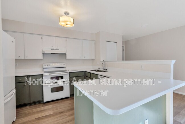 Building Photo - 149 S Zang Way