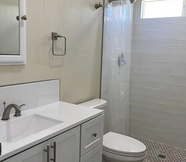 Building Photo - 3181 W Green Park Dr