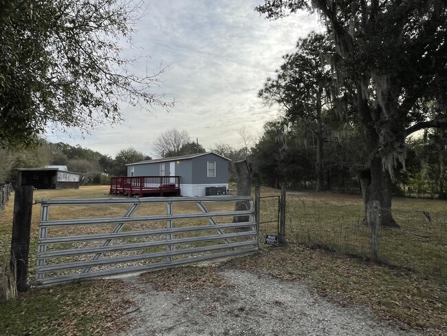 Building Photo - 5345 Rock Dove Trail