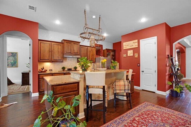 Building Photo - 5508 Lipan Apache Bend