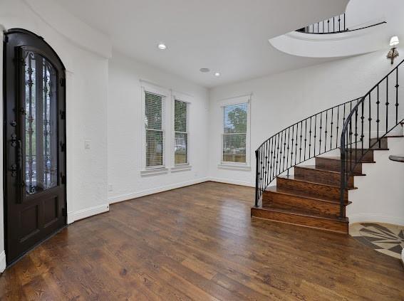 Building Photo - 1408 W 23rd St