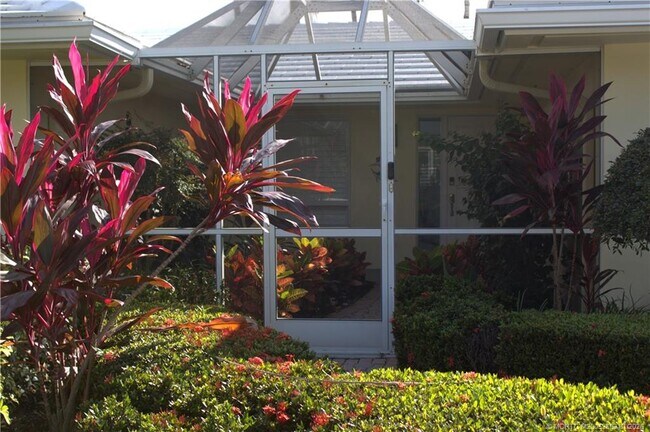 Building Photo - 2744 Howard Creek Ln