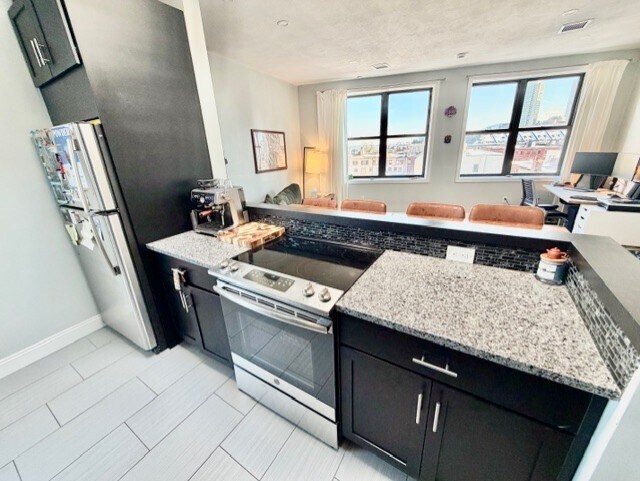 Building Photo - 173 North St