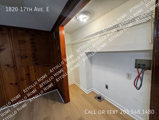 Building Photo - 1820 17th Ave E