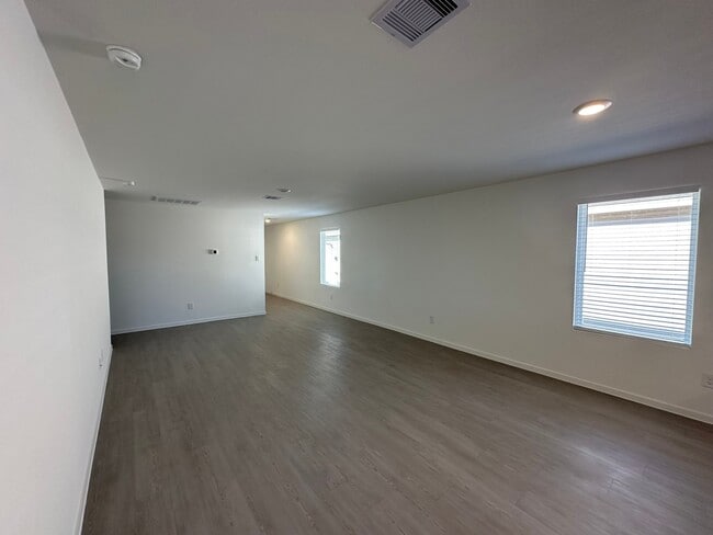 Building Photo - 10818 Red Orchid Dr