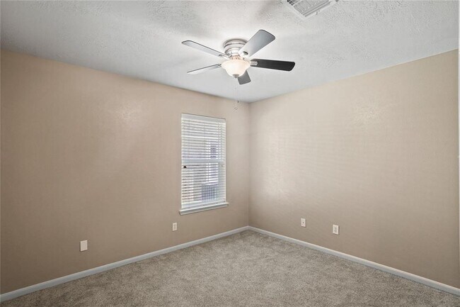 Building Photo - 8922 Green Castle Way