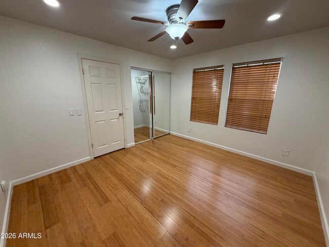 Building Photo - 2333 E Southern Ave