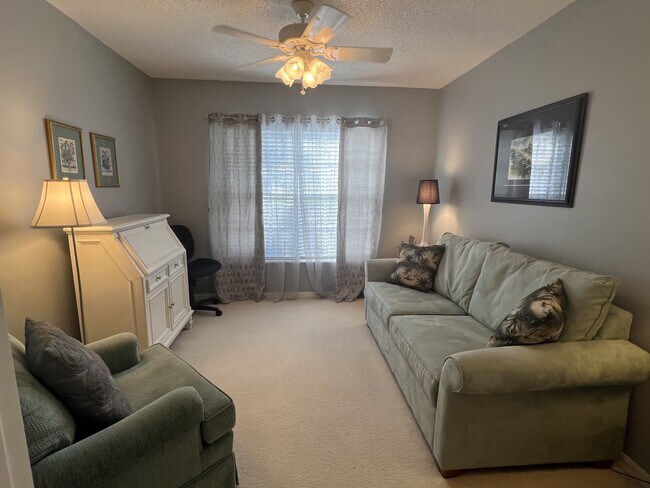 Building Photo - 18030 Webster Grove Dr