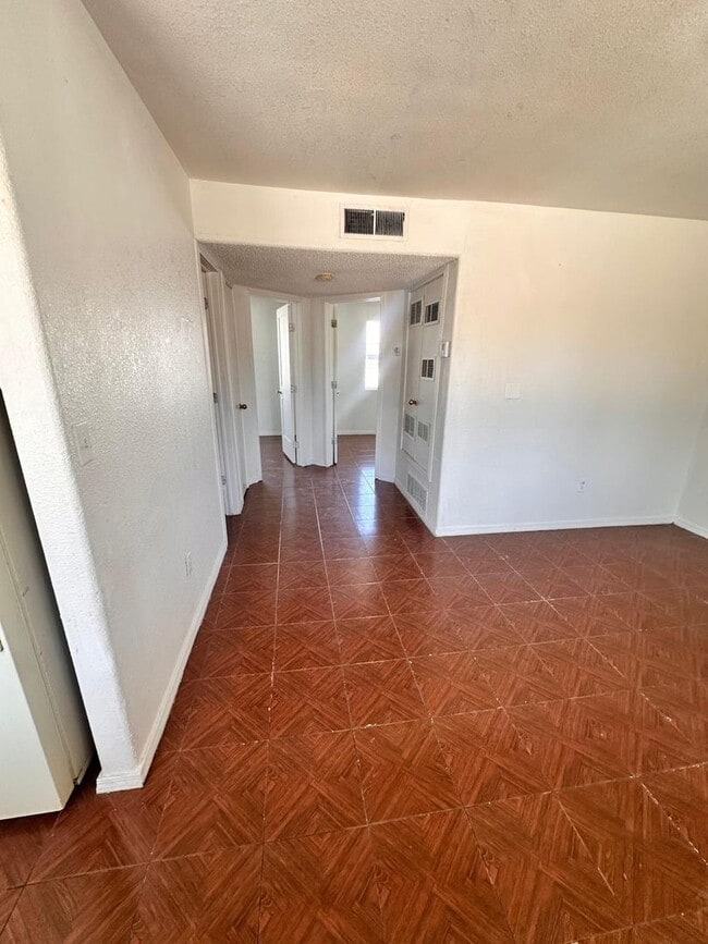 Building Photo - 12842 Galsworthy Way
