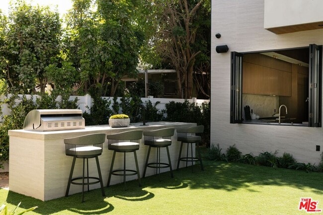 Building Photo - 13229 Hesby St