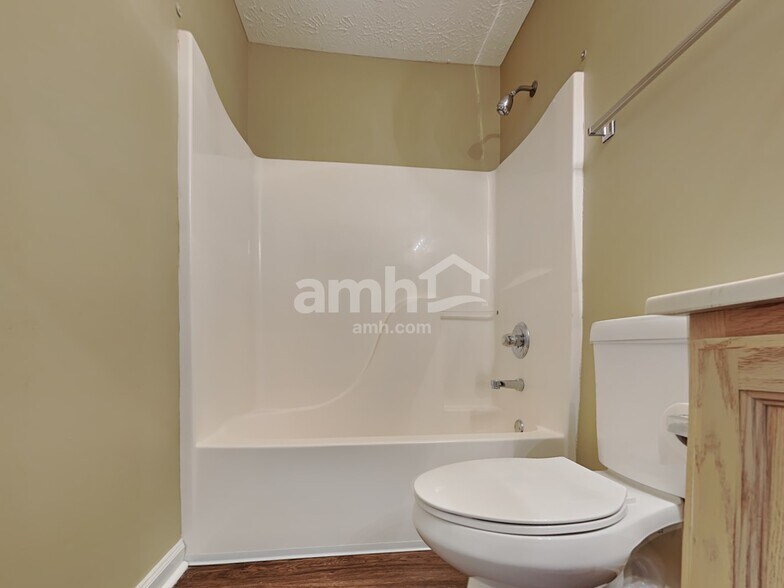 Building Photo - 9709 Wickland Ct