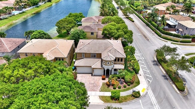 Building Photo - 20765 SW 89th Ave