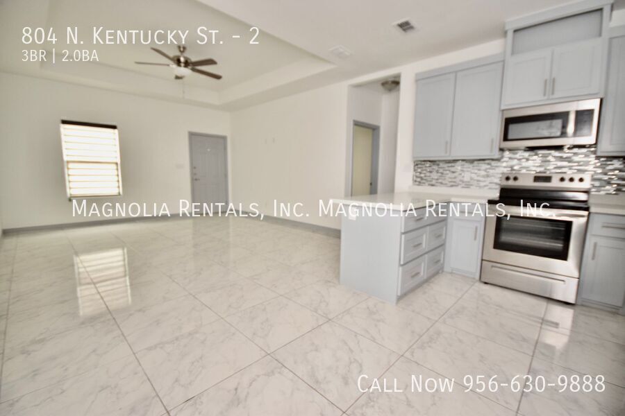 Building Photo - 804 N Kentucky St