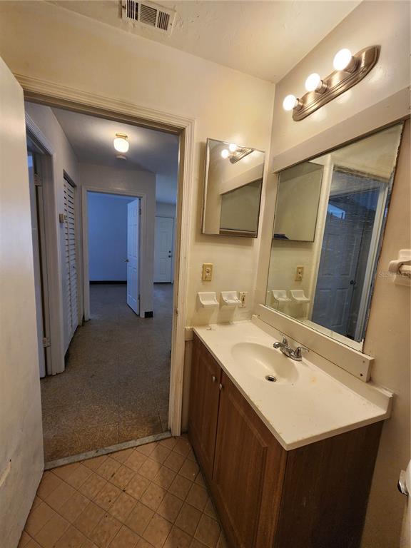 Building Photo - 5817 NW 23rd Terrace