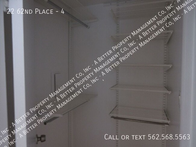 Building Photo - 22 62nd Pl