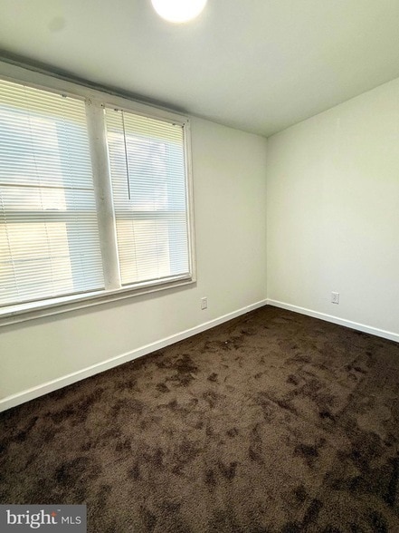 Building Photo - 1906 49th St