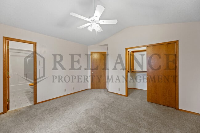 Building Photo - 8502 W Westlawn Cir