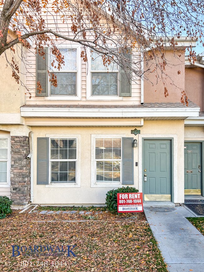 Primary Photo - Stylish Draper Townhome with Private Patio