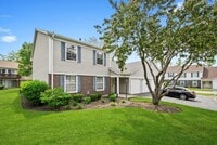 Building Photo - 713 Crescent Ct