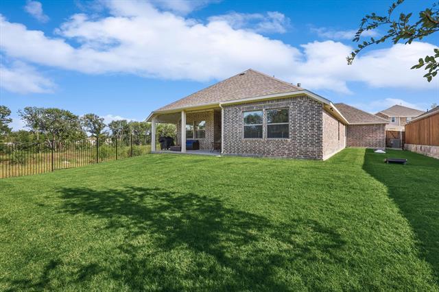 Building Photo - 4005 Honeycomb Holw