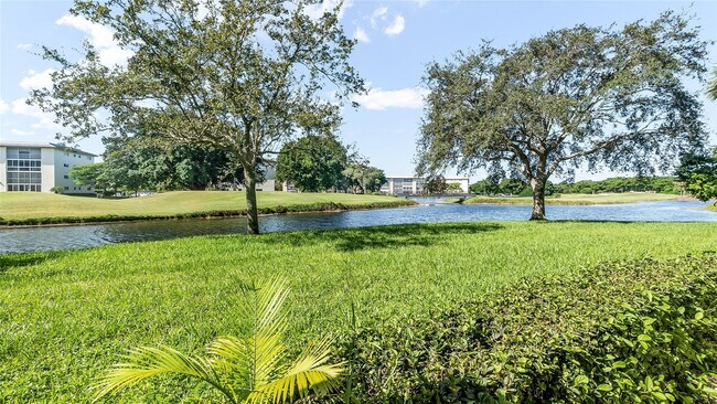 Building Photo - 3203 Portofino Point