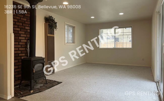 Building Photo - 16236 SE 9th St