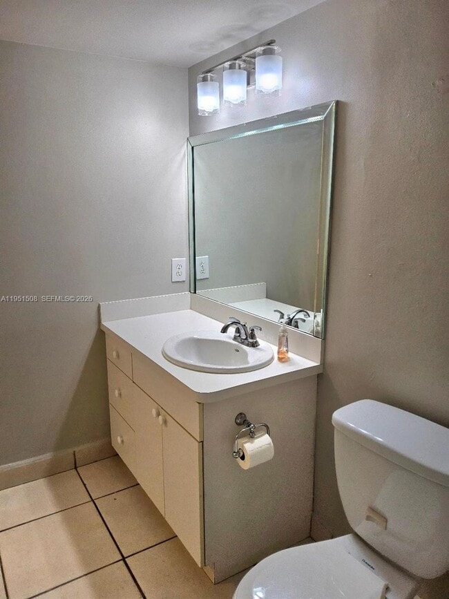 Building Photo - 7115 Miami Lakes Dr