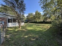 Building Photo - 714 Foxboro Dr