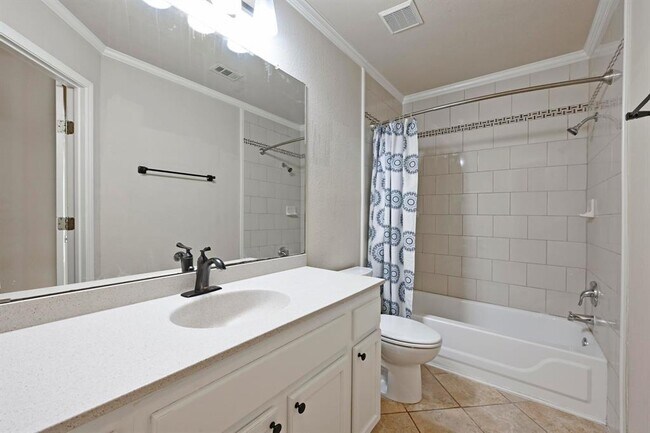 Building Photo - 1400 Coral Cay Ln