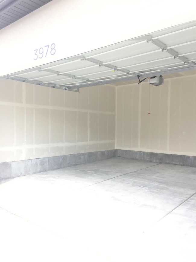 Building Photo - 3978 W 1750 N