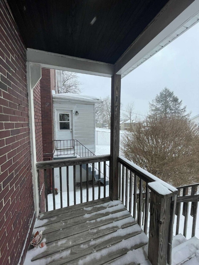 Building Photo - Cozy 3-Bedroom in Greensburg – Walk to Shopping & Dining!