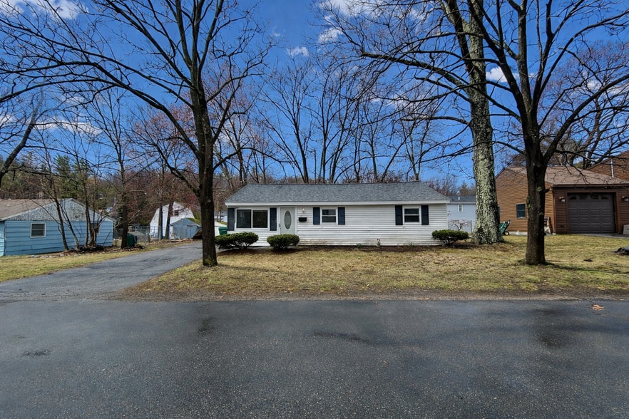 Exteroir - 36 Candice St